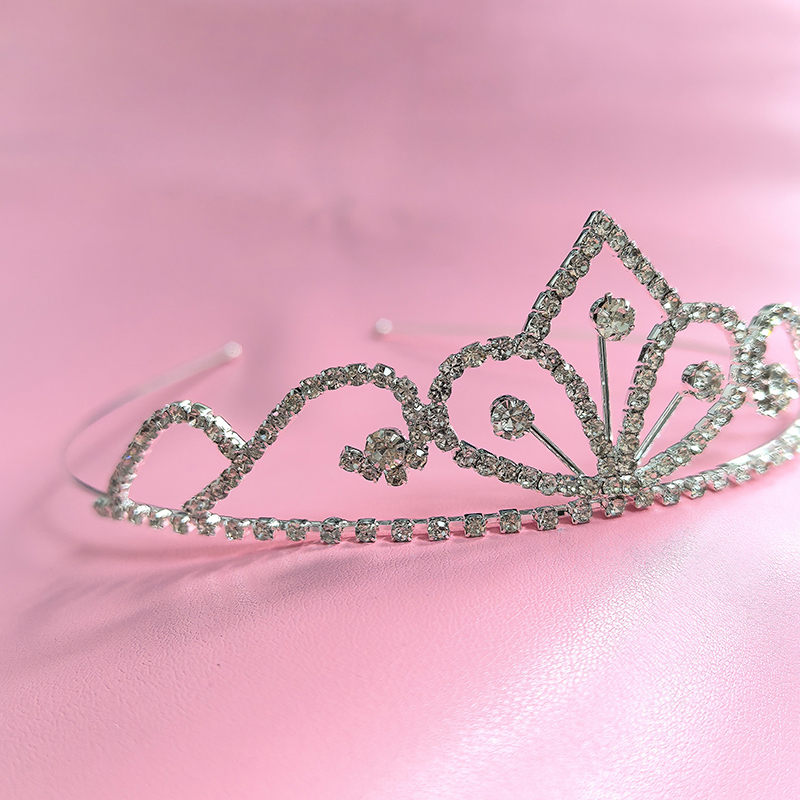 Tech Hair Accessories - Gümüş Renkli Yapay Elmas Gelin Tacı