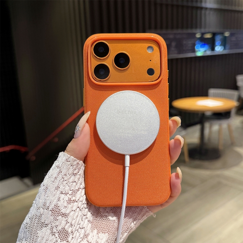Orijinal Teknoloji Dokuma Kuma - Tech Accessories Hard Case incelemesi ve fiyatı